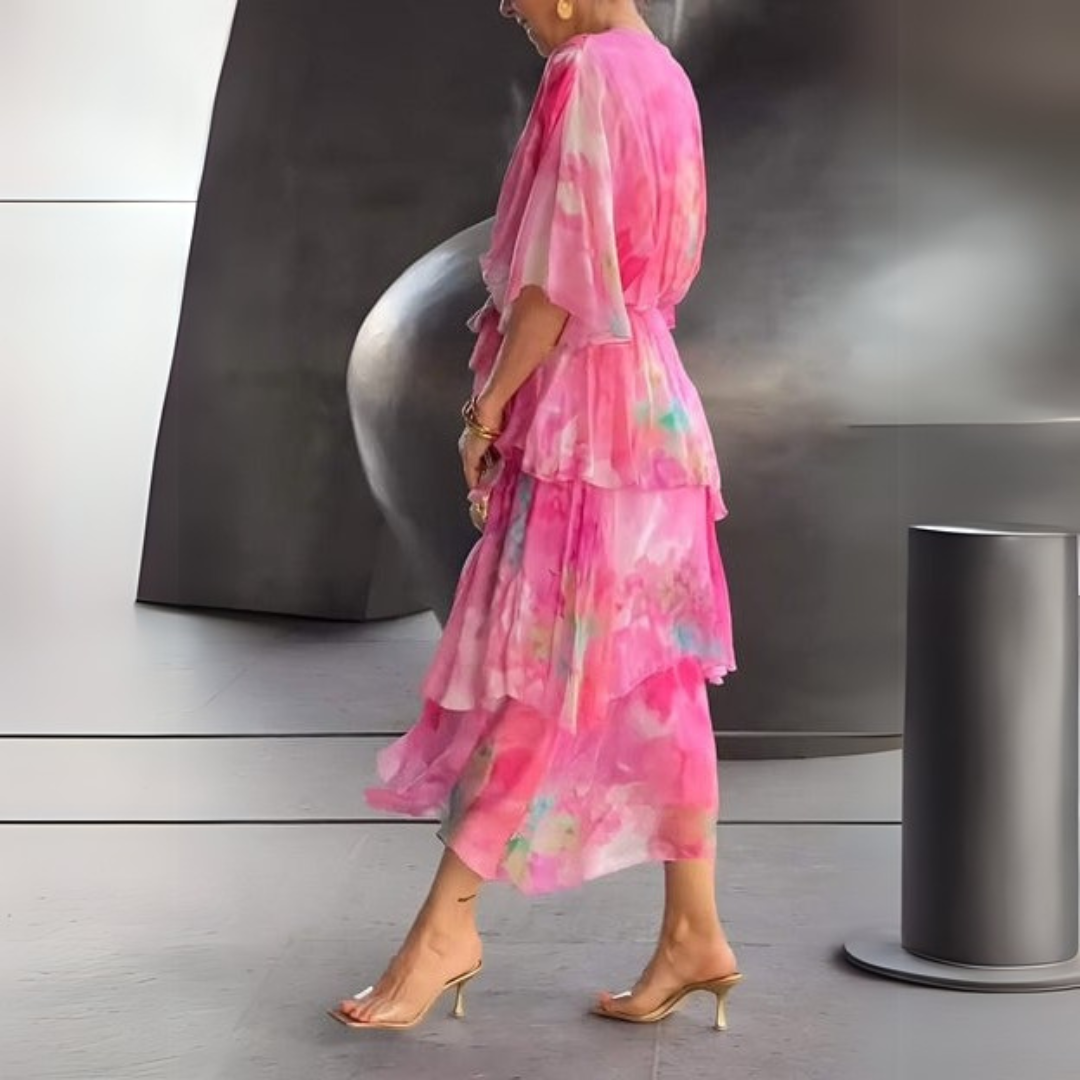 Molly - Timeless Elegance in a Chiffon Dress