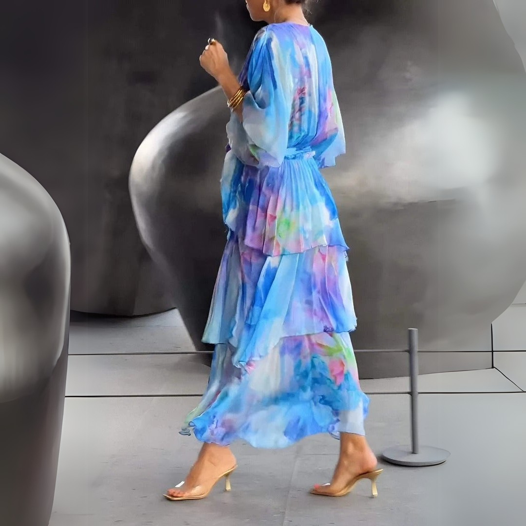 Molly - Timeless Elegance in a Chiffon Dress
